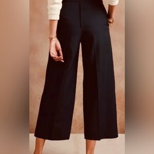 High-Rise Comfort Stretch Easy Crop Wide-Leg Pant
Color:		Black
Size:		14 Tall